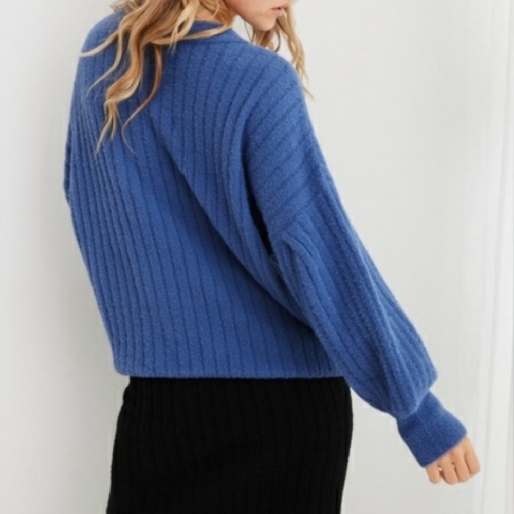 Aerie Womens Butter Cream Crew Neck Slouchy Thick Sweater Size L Oversized Blue - Picture 2 of 16